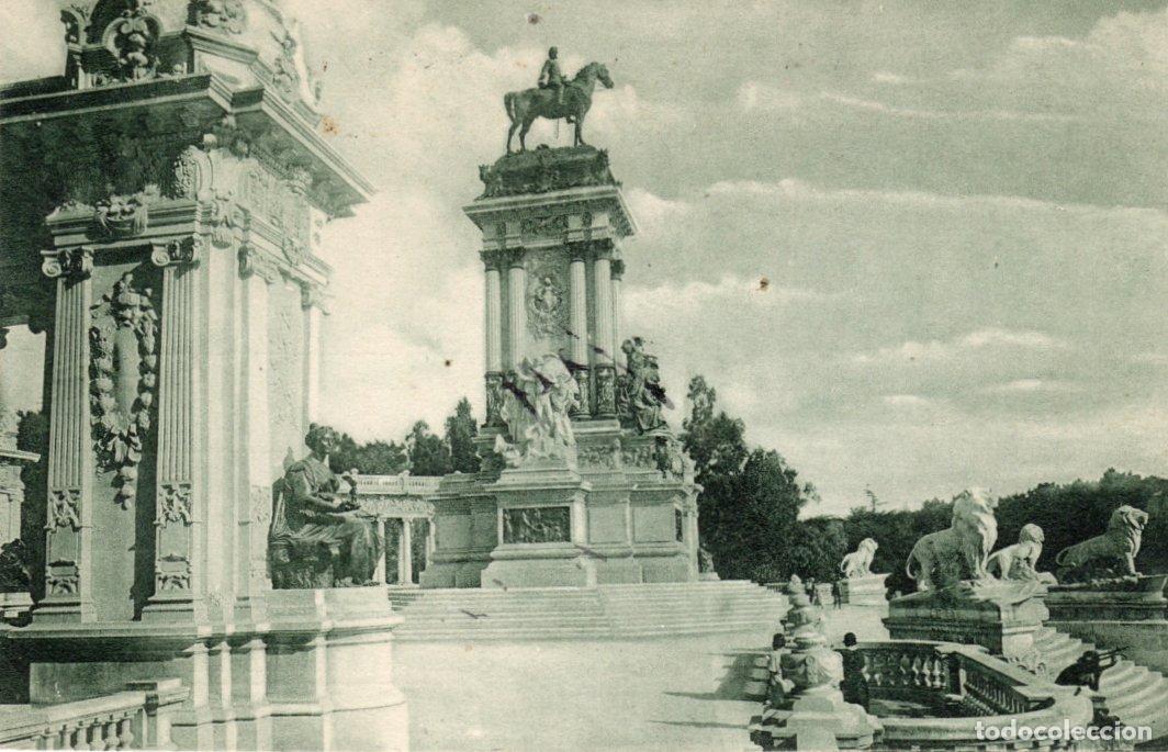 Postais: BONITA POSTAL - MADRID - PARQUE DEL RETIRO - MONUMENTO A ALFONSO XII - GRAFOS