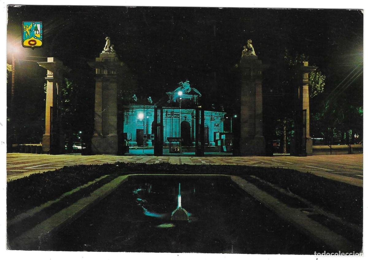 Postales: Postal Madrid. Puerta de Alcal&aacute; desde el Parque del Retiro. ref. 7-madrid180
