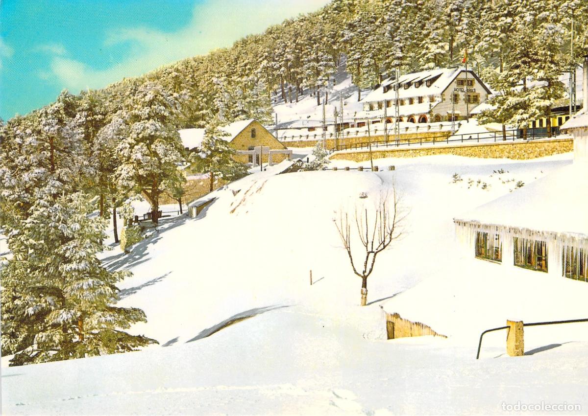 Postales: Postal de Puerto de Navacerrada con el Hotel Arias y paisaje nevado