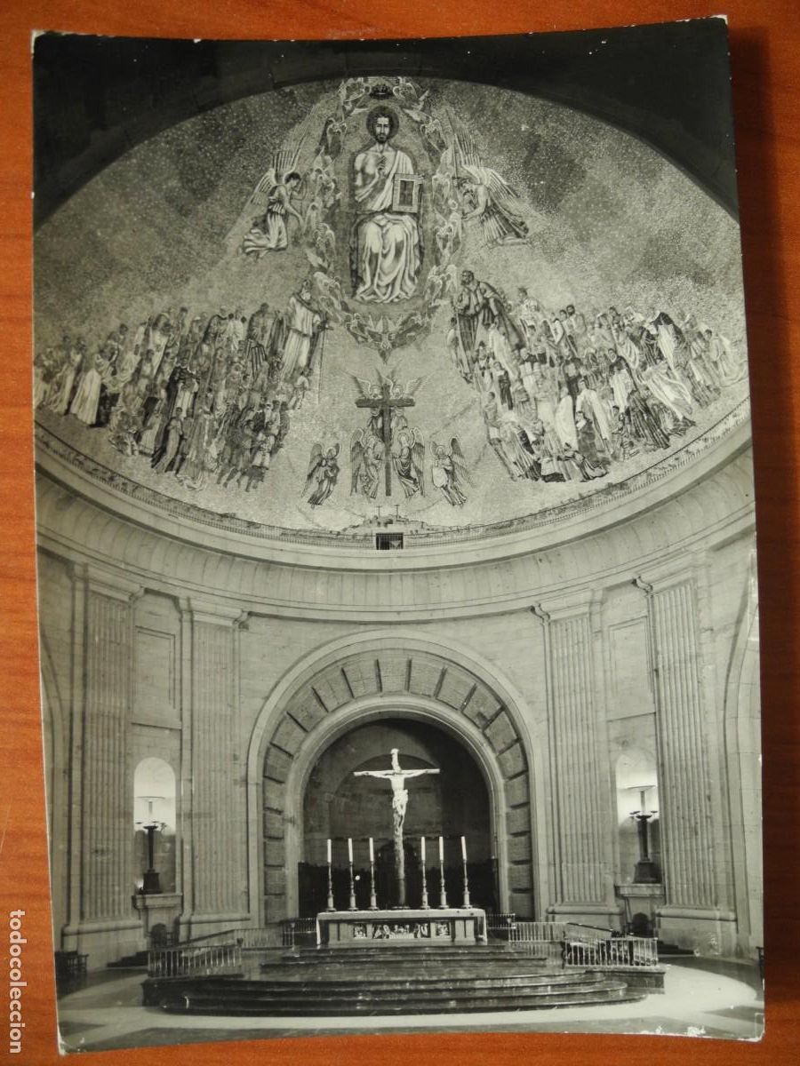 Postales: Santa Cruz del Valle de los Caidos. Altar Mayor. n. 28 Nueva