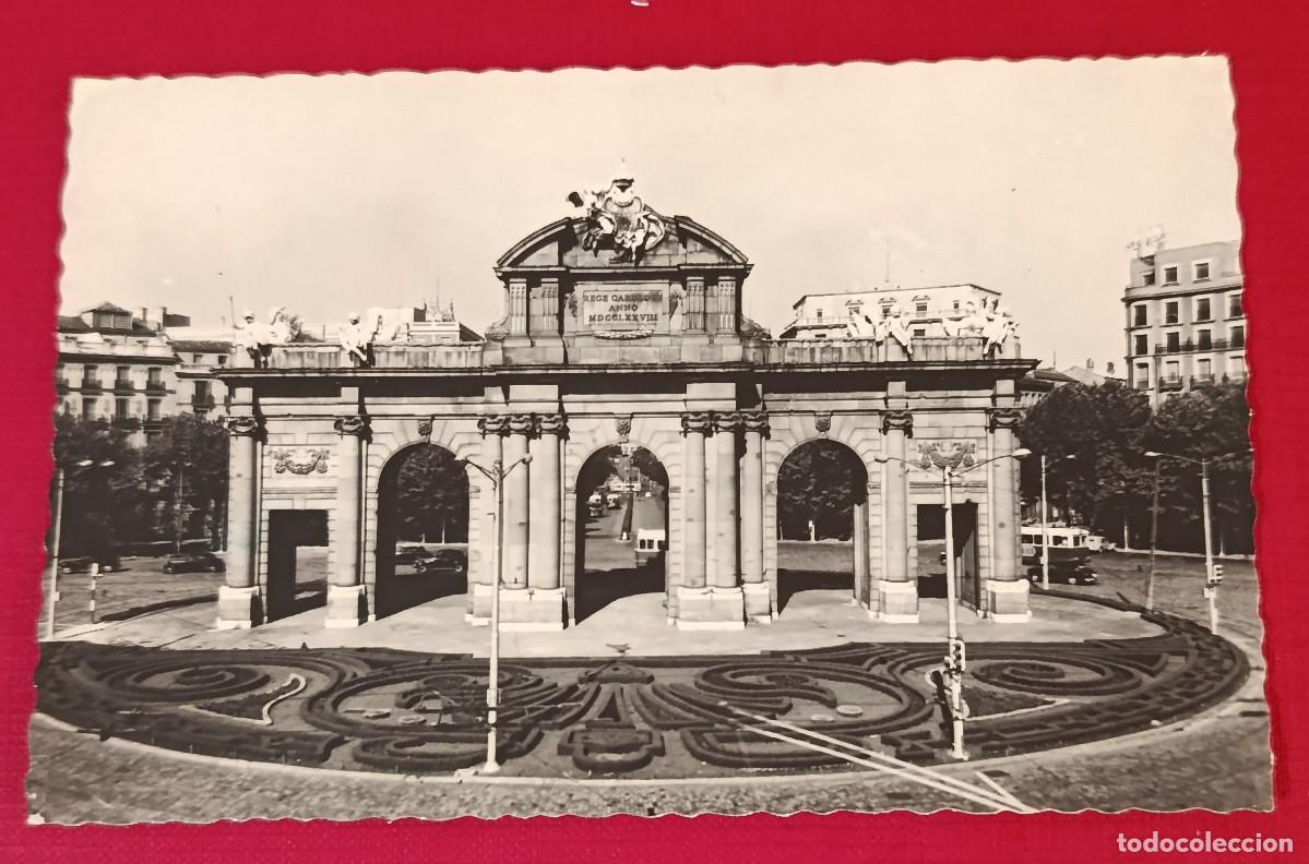 Postales: POSTAL FOTOGRAFICA PUERTA DE ALCAL&Aacute; - MADRID 1959