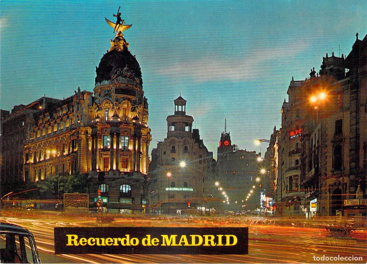 Cartes Postales: Postal de Madrid Edificio Metr&oacute;polis e Iluminaci&oacute;n Nocturna