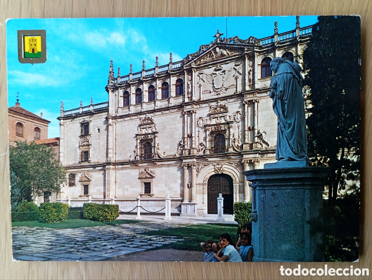 Postales: POSTAL ALCAL&Aacute; DE HENARES UNIVERSIDAD Y ESTATUA DE CISNEROS DOM&Iacute;NGUEZ 1 ESCUDO DE ORO 1966 MADRID