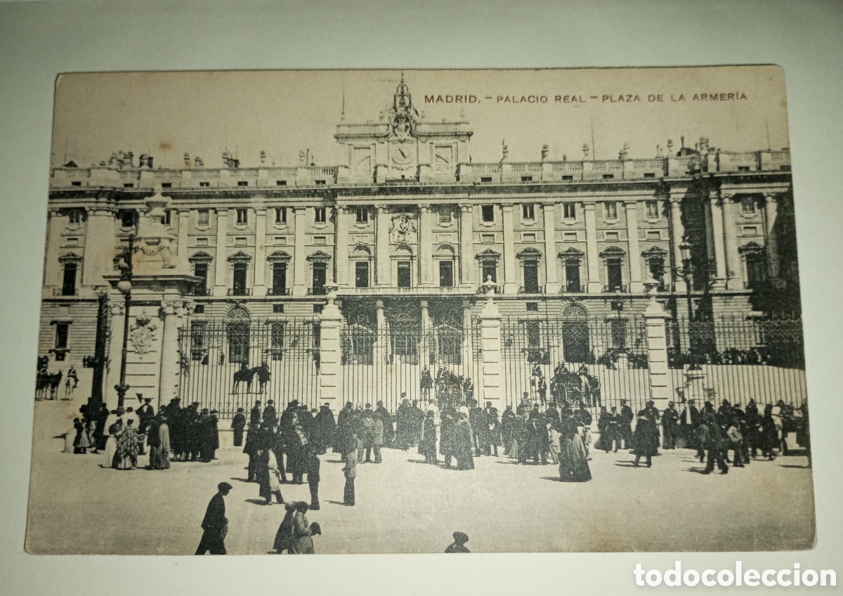 Postcards: Postal Madrid palacio real plaza de la armeria sin circular