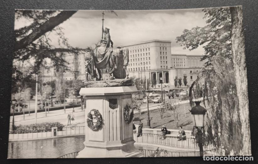 Postcards: MADRID, MONUMENTO A ISABEL LA CATOLICA, POSTAL ANTIGUA