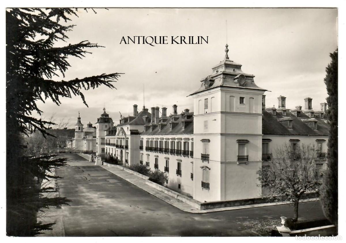 Postales: MADRID / PALACIO DEL PARDO N&ordm; 10 PALACIO Y CAPILLA / EDICIONES FISA / SIN FRANQUEAR