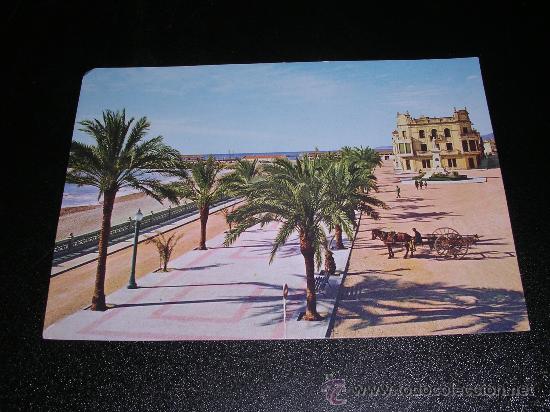 Postcards: 2 VINAROZ, MONUMENTO A COSTA Y BORRAS, PASEO DEL GENERALISIMO