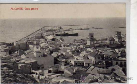 Postcards: Alicante.El Puerto y el antepuerto. Editor Thomas n&ordm; 7432. Sin circular.