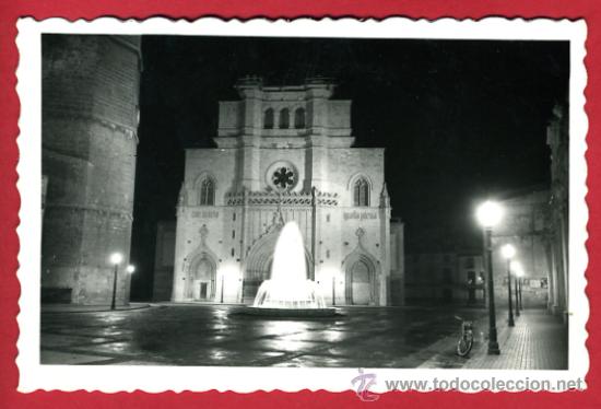 Postais: castellon, plaza mayor y arziprestal de santa maria,    p49299
