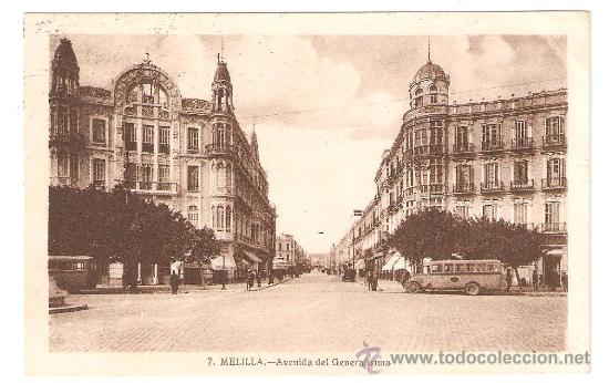 Postales: MELILLA. AVDA. DEL GENERALISIMO. CIRCULADA - Foto 1