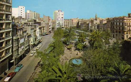 Postais: ALCIRA N&ordm; 98 VISTA GENERAL PLAZA DEL CAUDILLO POSTALES DUR&Aacute; VELASCO ESCRITA CIRCULADA SELLO