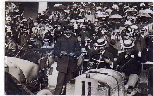 Postales: Exposici&oacute;n Regional Valenciana. 77. Gran Gimkama en la pista. Salida de un concursante coche. Fabert