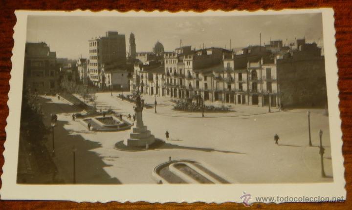 Postais: ANTIGUA FOTO POSTAL DE CASTELLON, N.9, AVENIDA DEL REY DON JAIME, ED. COMAS, NO CIRCULADA, ESCRITA.