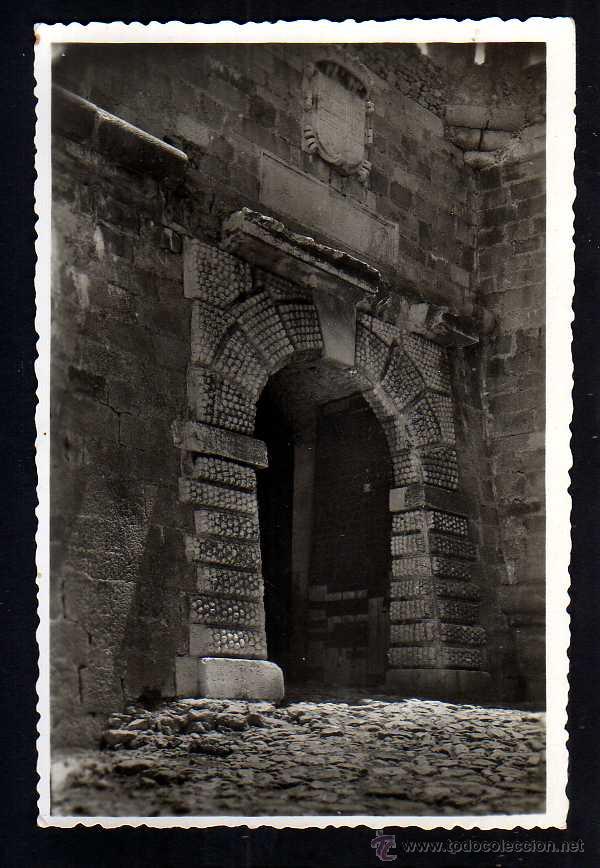 Postales: Pe&ntilde;iscola. Puerta de Felipe II. No circulada.