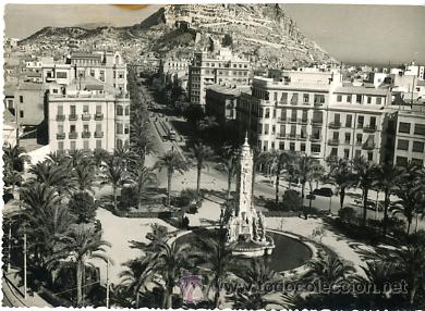 Postkarten: FOTOGRAFIA ANTIGUA. FOTO POSTAL DE ALICANTE. PLAZA DE LOS LUCEROS