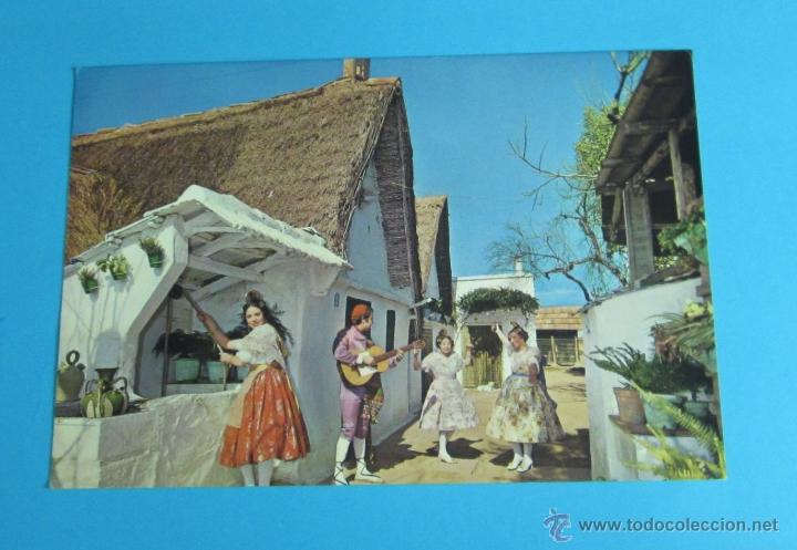 Postales: POSTAL BARRACAS Y PERSONAJES CON TRAJES T&Iacute;PICOS VALENCIANOS