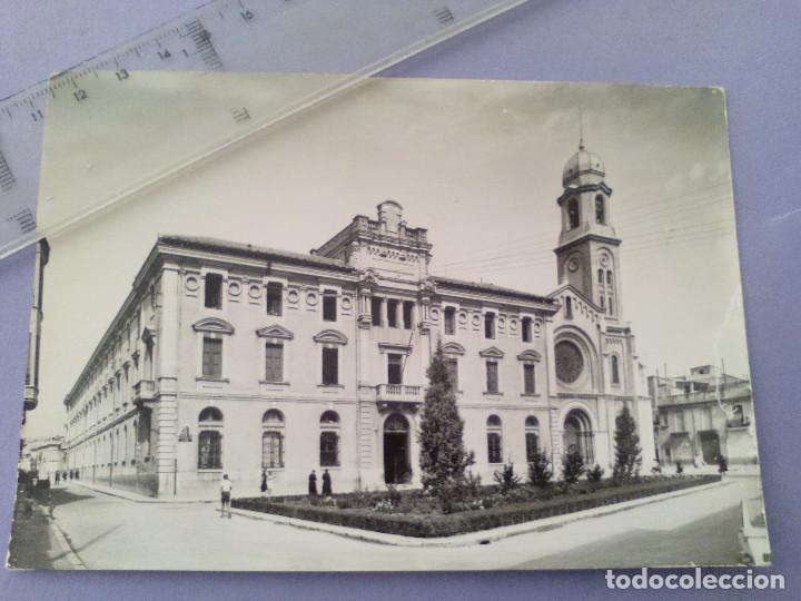Cartes Postales: postal n&ordm; 18 castellon de la plana ,plaza de las escuelas pias, escrita 17 - 3 -1960