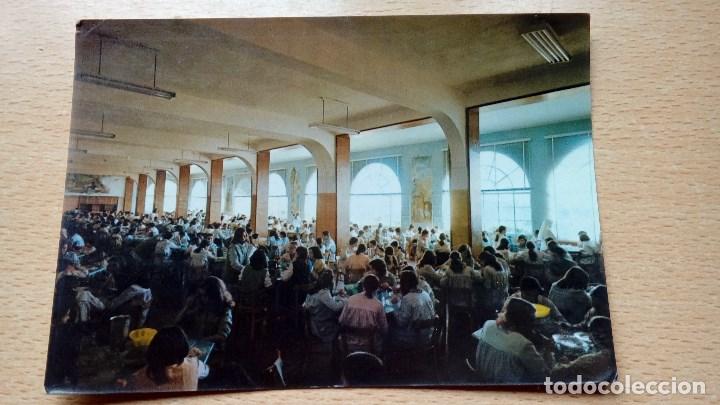 Postkarten: POSTAL COLEGIO HUERFANOS FERROVIAROS ALICANTE COMEDOR CIRCULADA A&Ntilde;OS 70