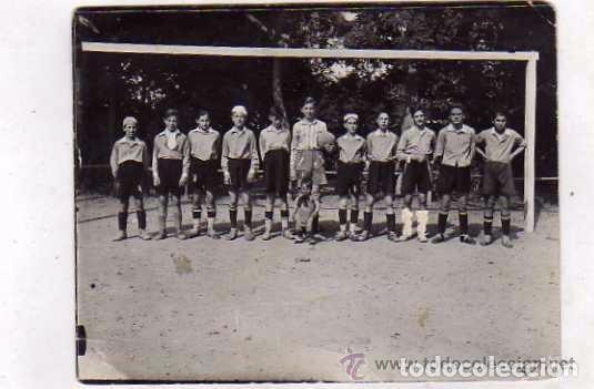 Postales: Postal fotogr&aacute;fica. Colegio de los hermanos maristas. Equipo de futbol 1932 nombres en el reverso