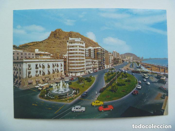 Postais: POSTAL DE ALICANTE : PLAZA DEL MAR Y PASEO GOMIS . A&Ntilde;OS 60, COCHES DE EPOCA, ETC.