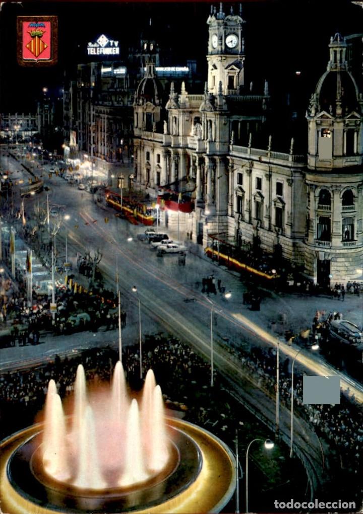 Postales: Comunidad Valenciana &ndash; Valencia &ndash; Plaza del Caudillo, vista nocturna.