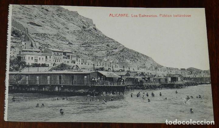 Postais: ALICANTE, LOS BALNEARIOS, PUBLICO BA&Ntilde;ANDOSE, THOMAS 2249, SIN CIRCULAR