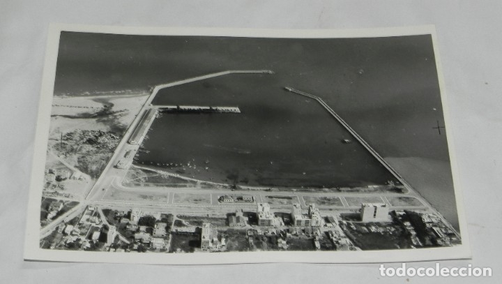 Postkarten: ANTIGUA FOTOGRAFIA AEREA DE EL PUERTO DE BURRIANA (CASTELLON), MIDE 18 X 13 CMS. EL ESCANER NO HACE