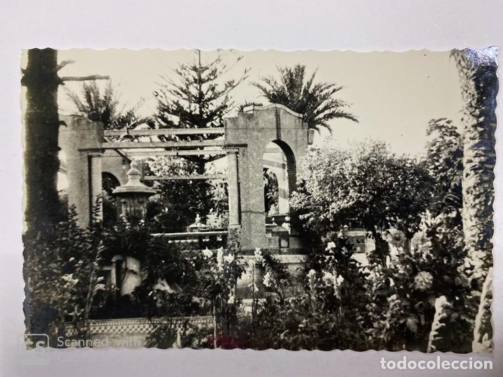 Postcards: TARJETA POSTAL.ALICANTE. 122.-NOVELDA.PARTERRES DE LA GLORIETA Y KIOSKO DE LA MUSICA. DANIEL BELTRA