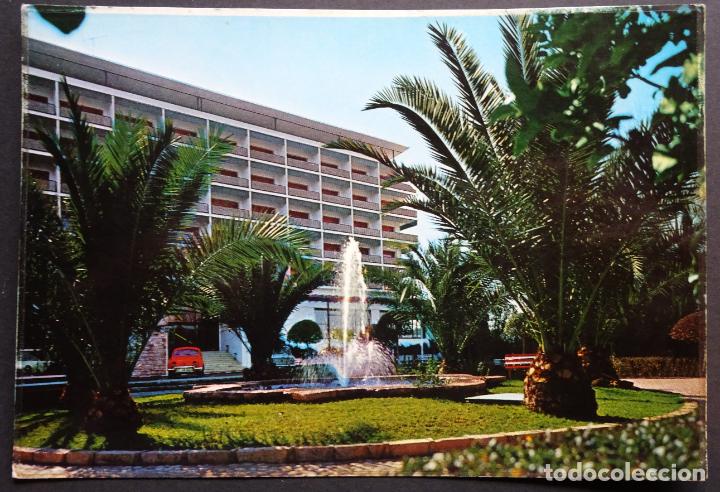 Cartes Postales: Alfaz del Pi, residencia Banco de Vizcaya, postal circulada con sello y matasellos del a&ntilde;o 1975