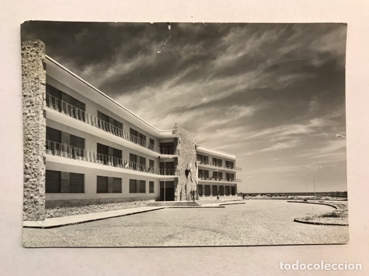 Postales: CASTELL&Oacute;N Postal No.6, Residencia del Sindicato Nacional de Transportes y Comunicaci&oacute;nes..