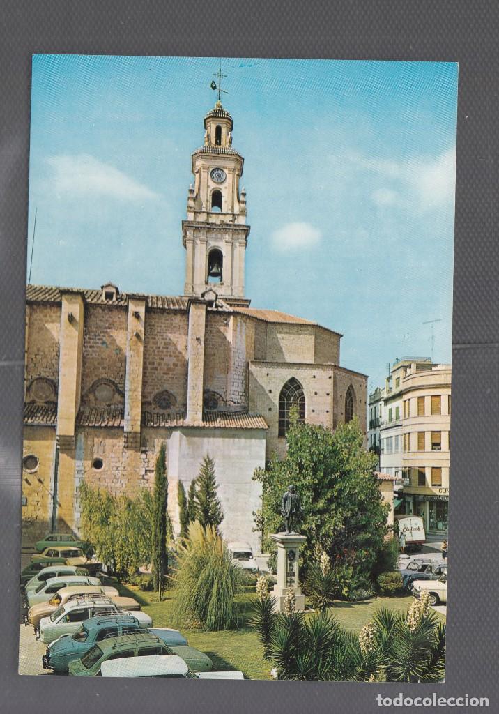 Postcards: 55.- GANDIA. PLAZA DEL CAUDILLO Y COLEGIATA