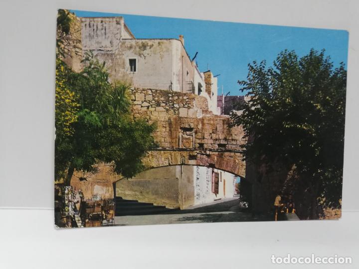 Cartes Postales: TARJETA POSTAL. PE&Ntilde;ISCOLA. CASTELLON. PORTAL DEL PAPA LUNA.