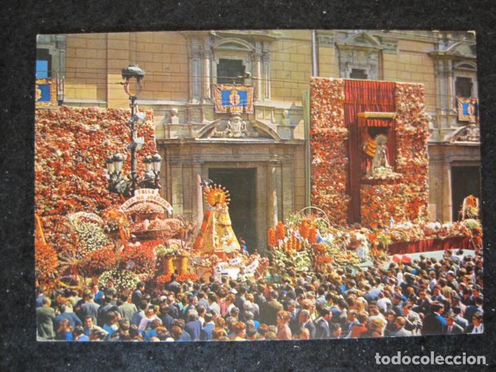 Cartes Postales: VALENCIA-OFRENDA DE FLORES A LA VIRGEN-GARCIA GARRABELLA Y CIA-106-POSTAL-(88.320)