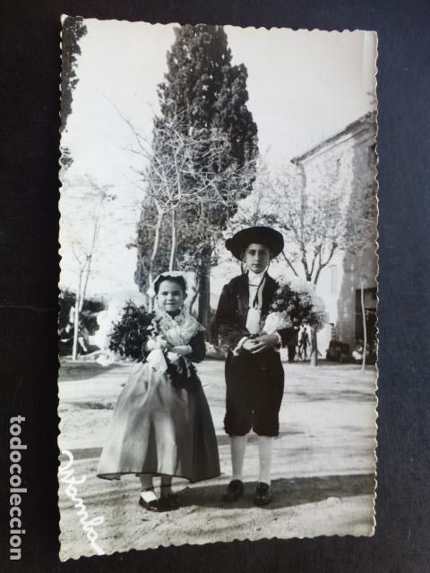 Postais: CASTELLON NI&Ntilde;OS CON TRAJE TIPICO EN DIA FESTIVO V. TRAVER WAMBA FOTOGRAFO FOTOGRAFIA TAMA&Ntilde;O POSTAL