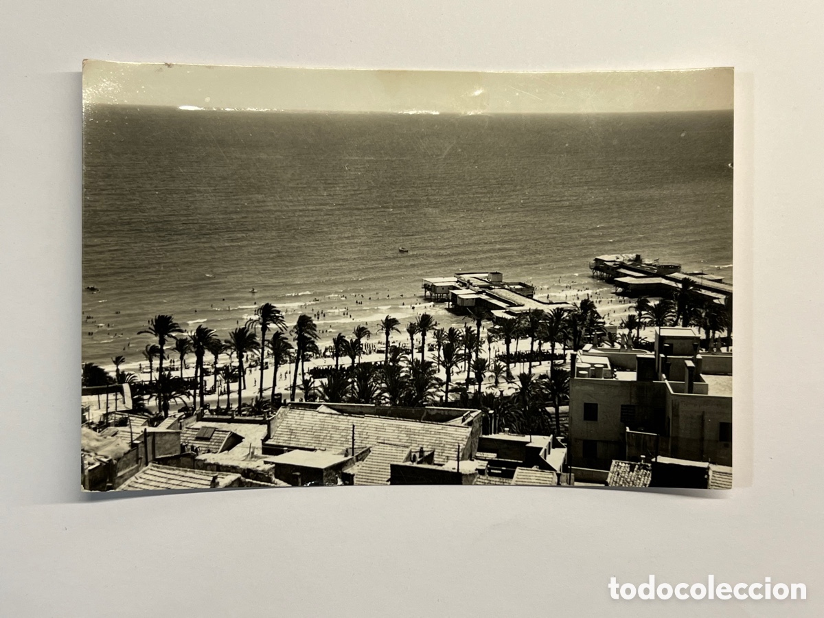 Postais: ALICANTE. Postal No.18, Playa y Ba&ntilde;os.., Edic., C y P (a.1960) c&iacute;rculada