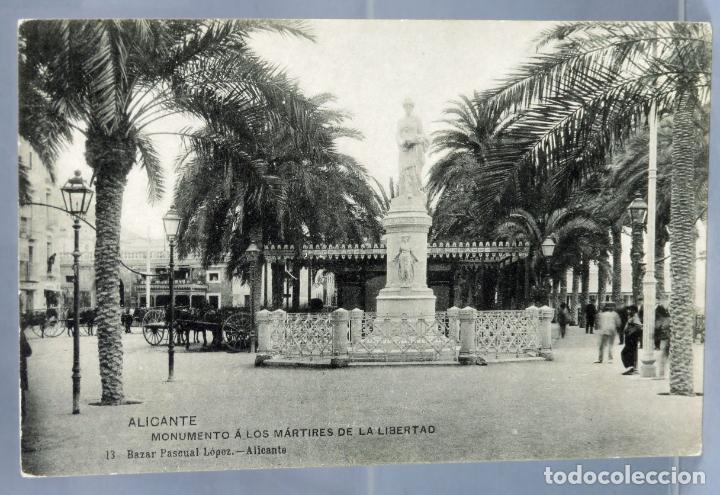 Postais: Postal Alicante Monumento a los M&aacute;rtires Libertad Bazar Pascual L&oacute;pez Hauser y Menet sin circular