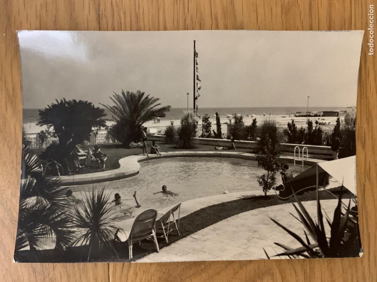 Postales: Gand&iacute;a.- Piscina Hotel Bayren.- N&ordm; 1001 Fotograf&iacute;a