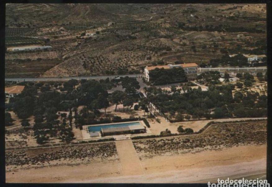 Postkarten: Vila Joiosa. *Villajoyosa. Residencia Banco de Bilbao...* Nueva.