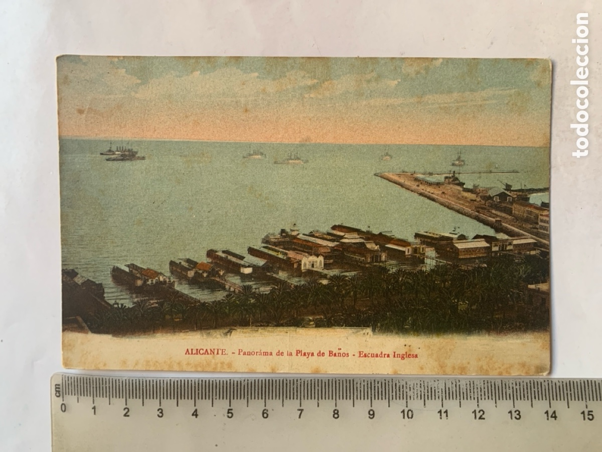 Postais: POSTAL. ALICANTE. PANORAMA DE LA PLAYA DE BA&Ntilde;OS. ESCUADRA INGLESA. ED. BAZAR BARCA DE NOE.