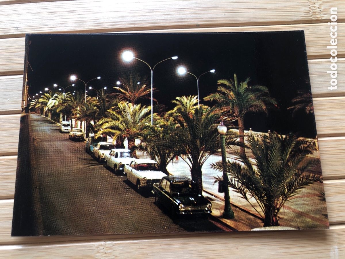 Cartes Postales: Postal VINAROZ N&ordm; 27. Paseo. IMPRENTA CASTELL. Sin circular. ASM