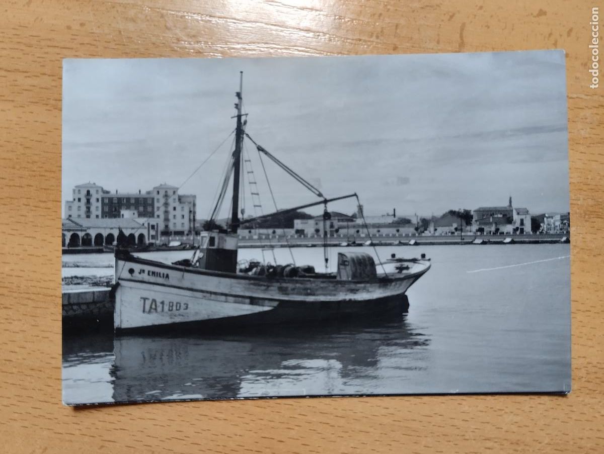 Postkarten: BENICARLO. CASTELLON. PUERTO. VISTA PARCIAL. POSTAL FOTOGR&Aacute;FICA.