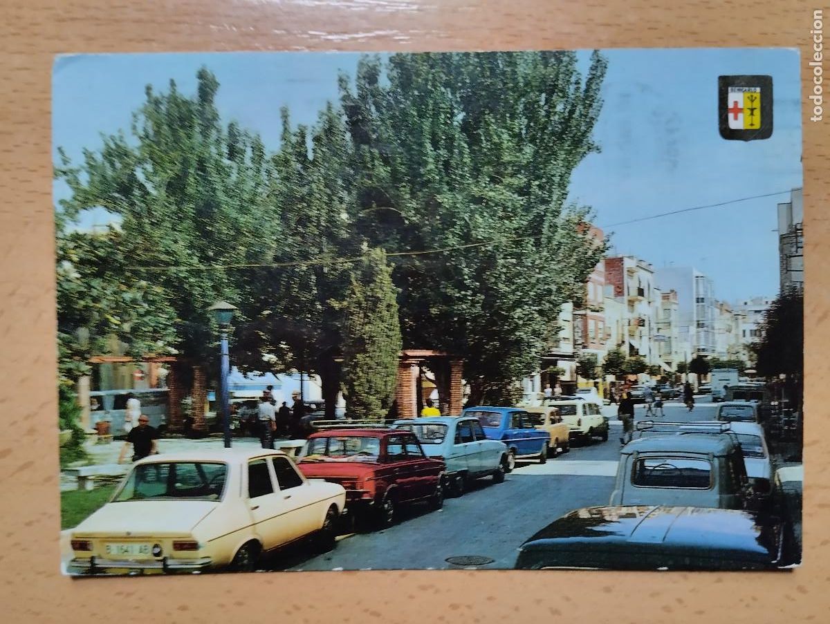 Cartoline: BENICARLO CASTELLON AVENIDA DEL GENERALISIMO.COCHES, RENAULT 4 SEAT...