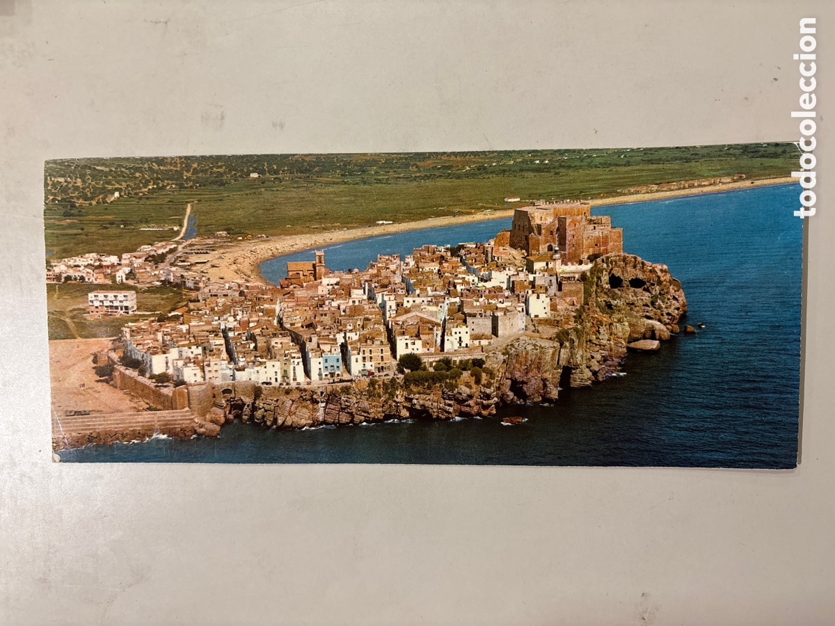 Postcards: POSTAL. PE&Ntilde;ISCOLA, CASTELL&Oacute;N. VISTA GENERAL DE LA POBLACI&Oacute;N. FOT. CAMPA&Ntilde;A Y PUIG-FERRAN. PANOR&Aacute;MICAS