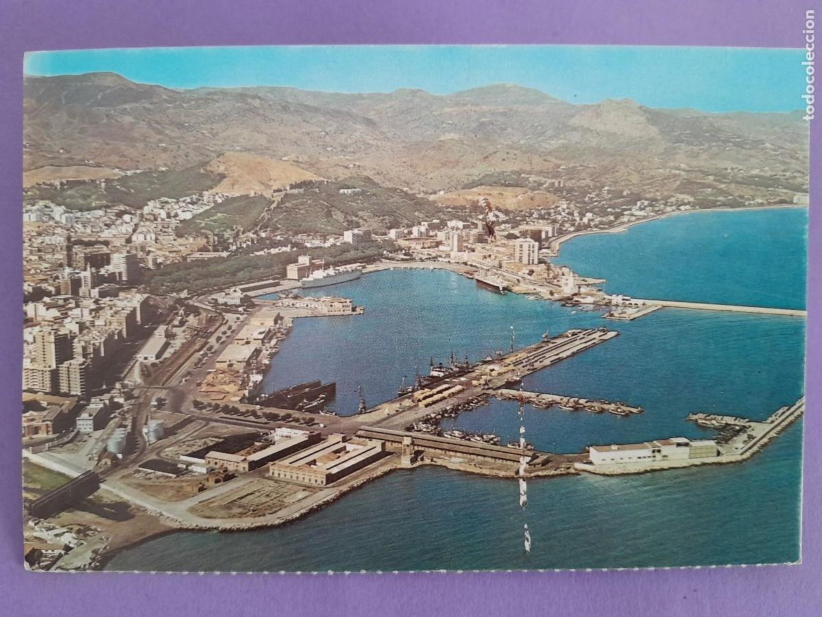 Postais: TARJETA POSTAL MALAGA VISTA PARCIAL Y PUERTO T 484