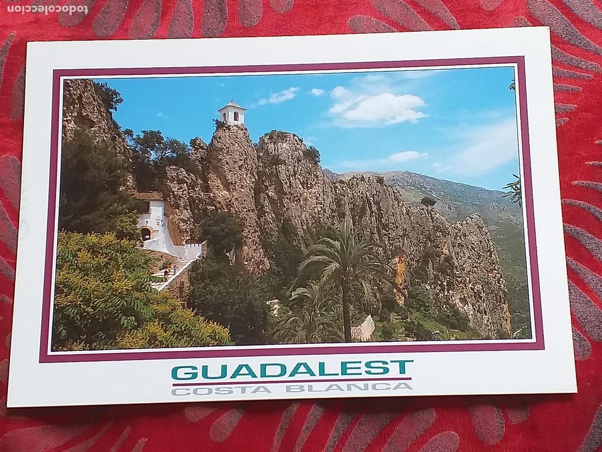 Cartes Postales: ALICANTE-V22-150X105mm.-COSTA BLANCA-GUADALEST-VISTA PINTORESCA.