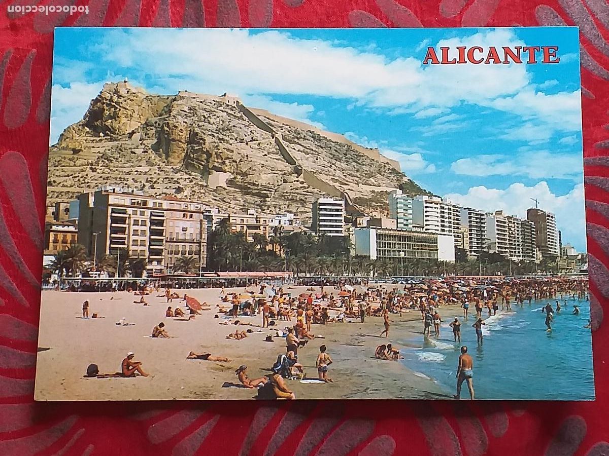 Postais: ALICANTE-V22-150X105mm.-PLAYA DEL POSTIGUET-AL FONDO CASTILLO DE STA.BARBARA