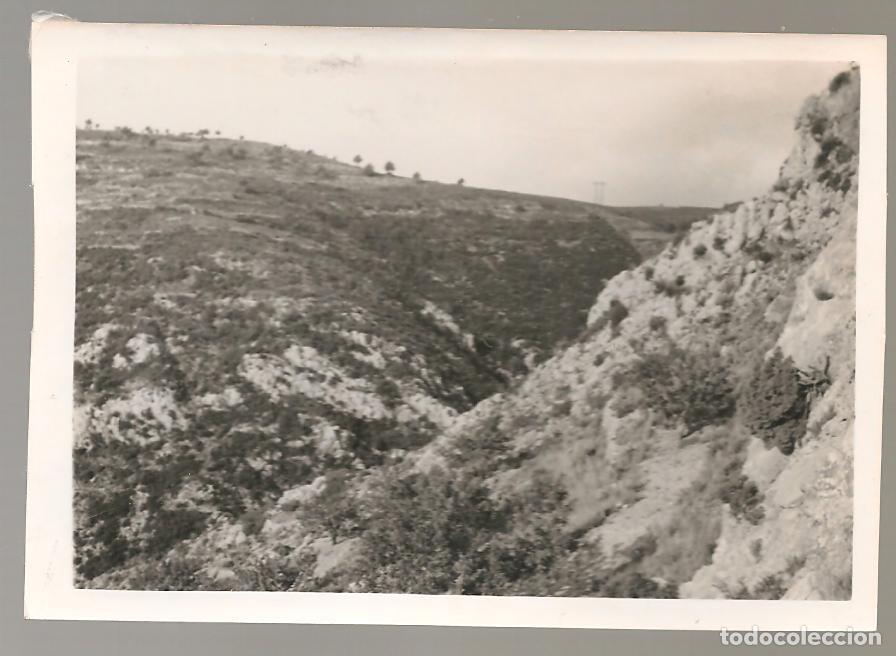 Cartes Postales: fotografia original BU&Ntilde;OL, al dorso pone, neocretaceceo al oeste de Chiva hay tres cuevas&hellip;.