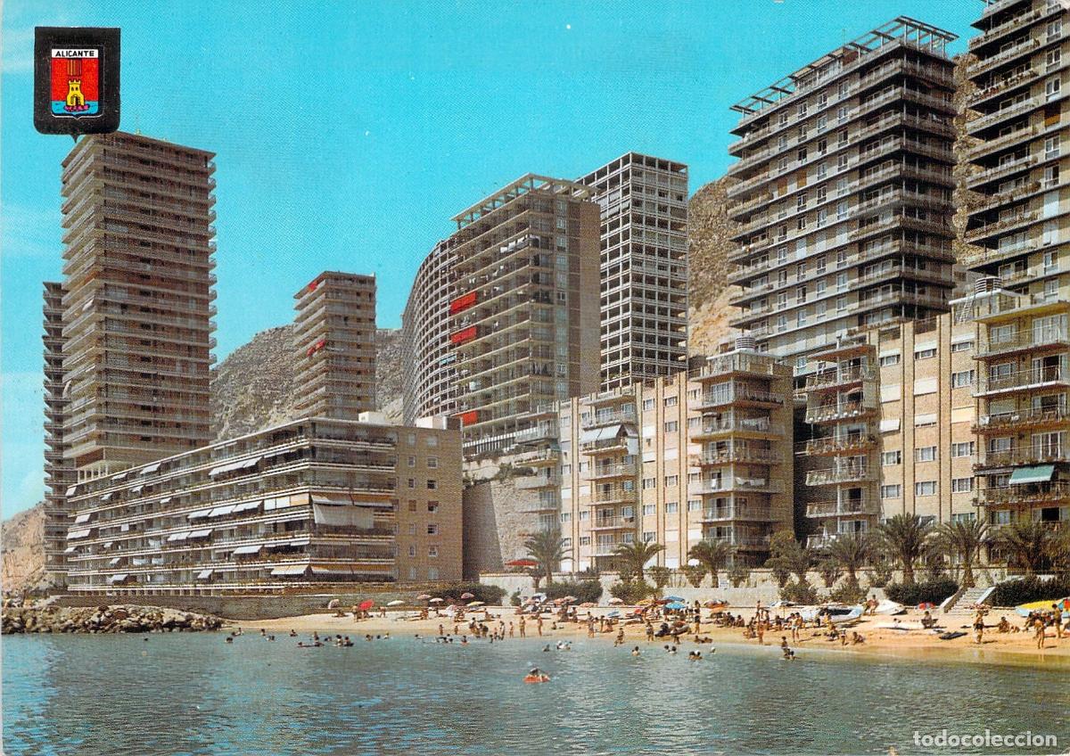 Postales: Postal de la Playa de la Albufereta en Alicante con Edificios - Foto 1