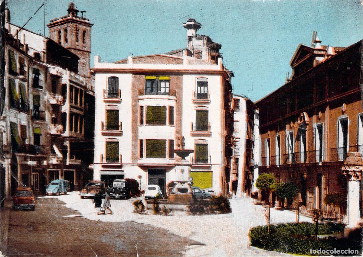 Postales: Postal Segorbe Plaza General&iacute;simo Castell&oacute;n con Fuente y Coches