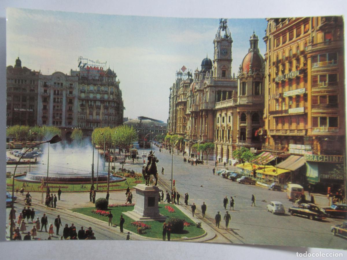 Postales: Valencia - Plaza del Caudillo. estatua ecuestre - S/C